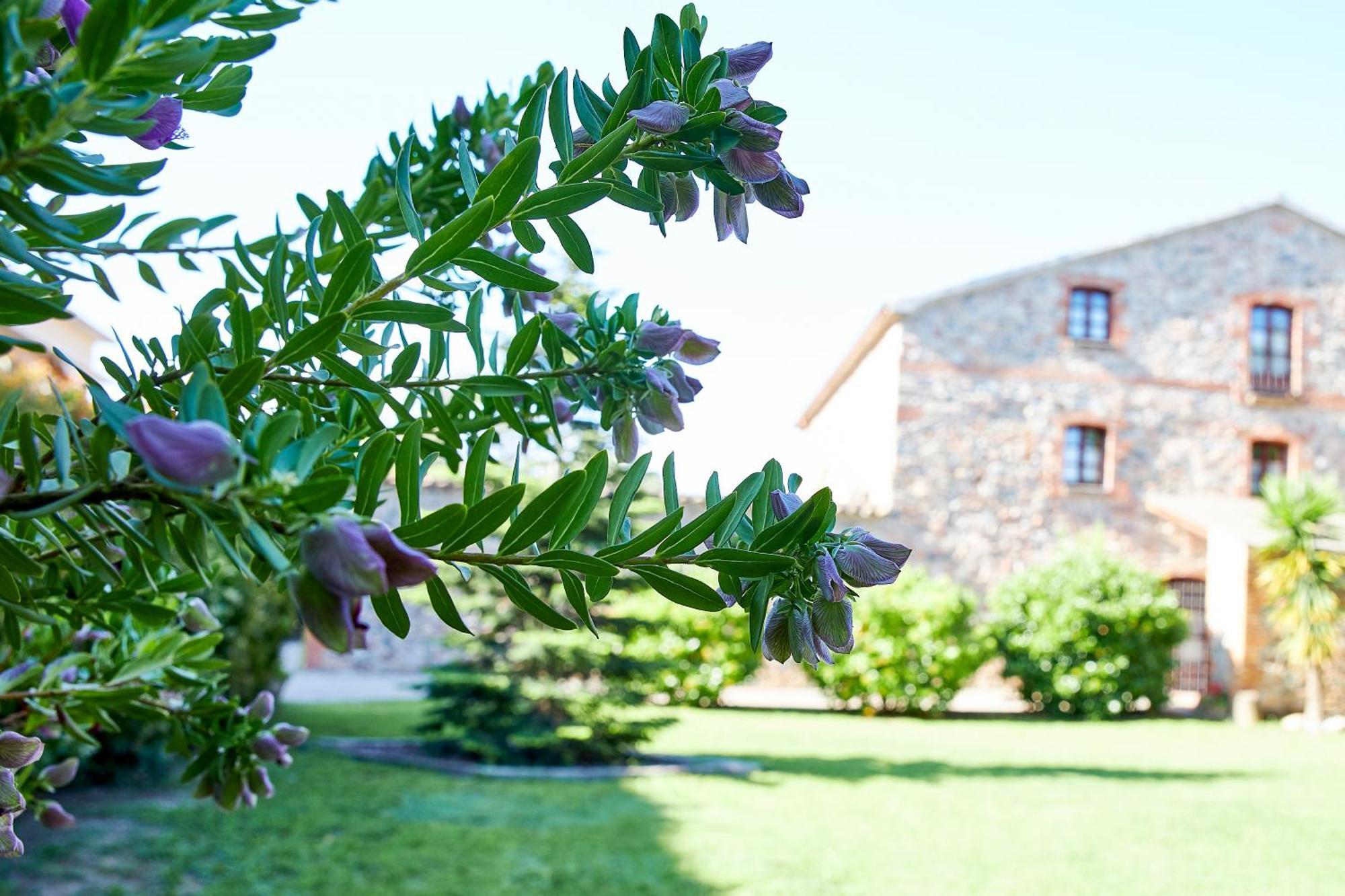 Mas Can Calet Aparthotel Les Franqueses del Valles Exterior photo