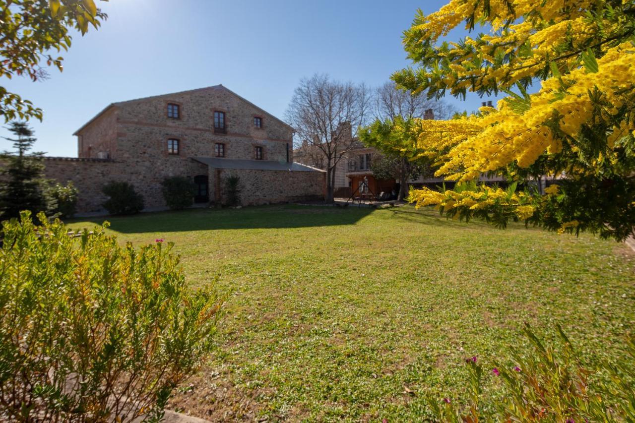 Mas Can Calet Aparthotel Les Franqueses del Valles Exterior photo